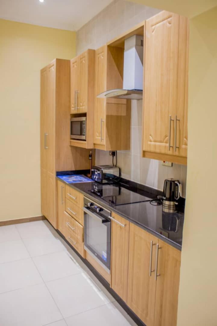 Lynm Residence Хараре Екстериор снимка